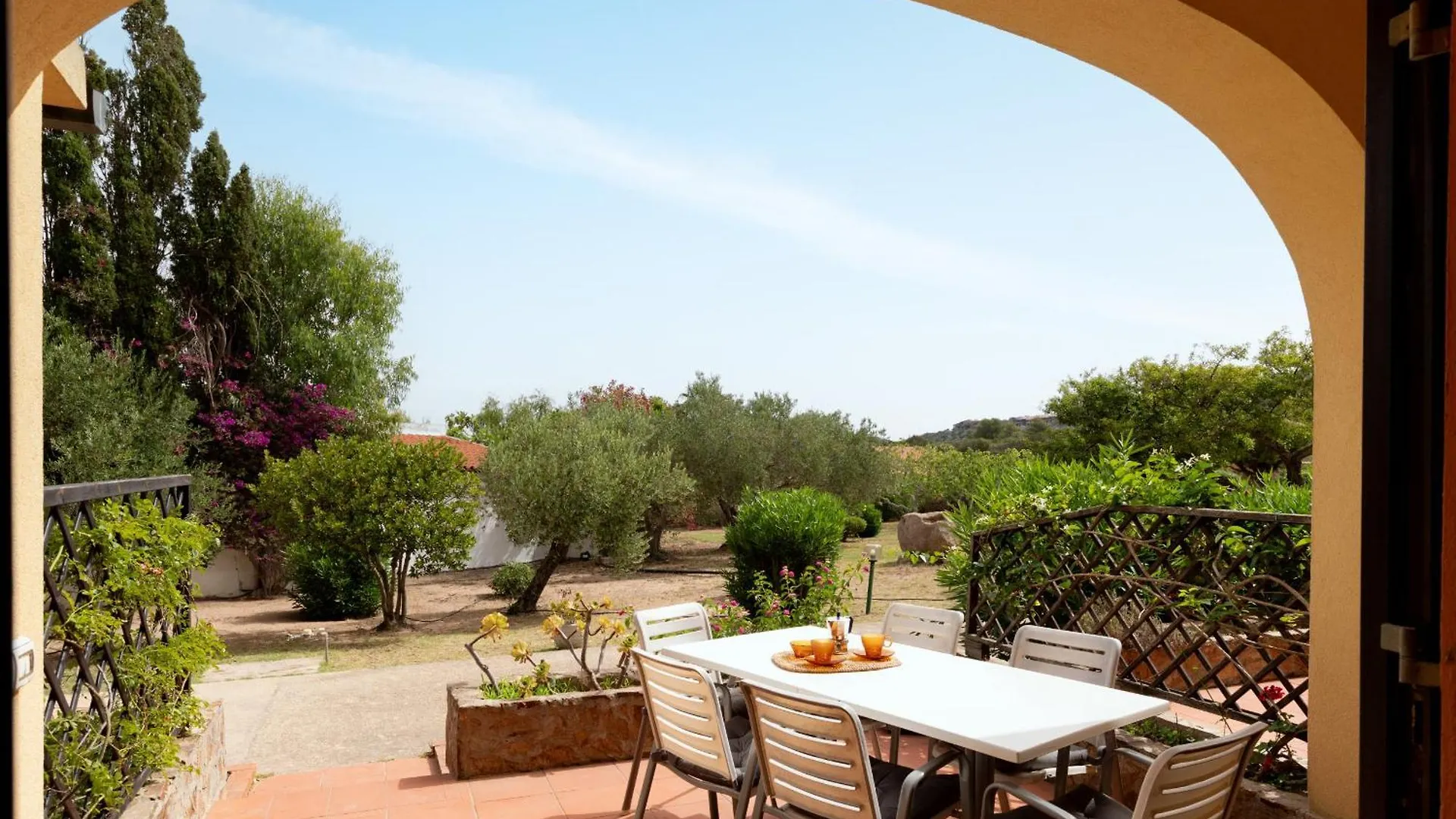 Summer Residence Bunte Olbia 0*,